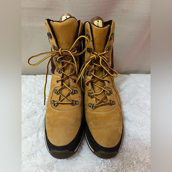 Timberland Women’s Vintage Waterproof Lace-Up Hiking Boots – Size 6.5 - Picture 3 of 5